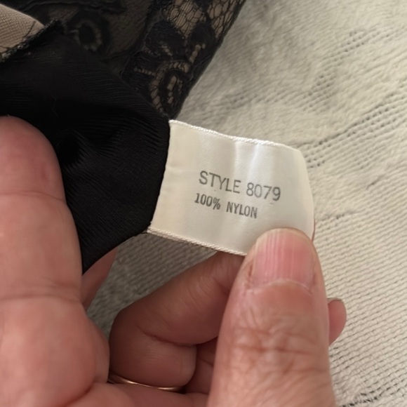 Gently Loved Vintage 60’s Elegant Black Lace Dress/Slip by Gossard Artemis - Picture 11 of 15